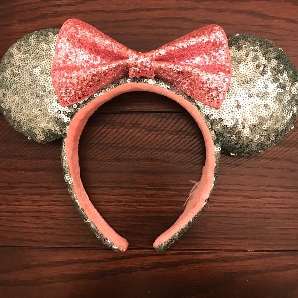 Disney Parks Minnie Ears